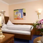 & Fontenay 5*