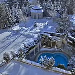 Hotel & Fontenay