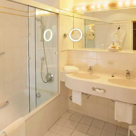 & Fontenay 5*