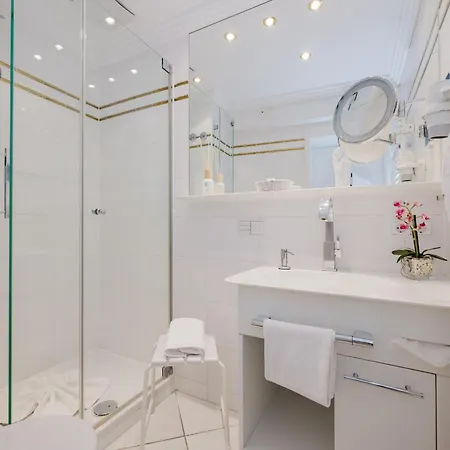 & Fontenay Hotel 5*