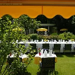 Szálloda & Fontenay 5*