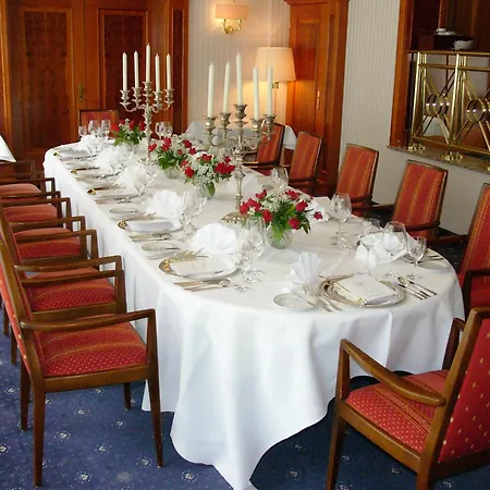 Hotel & Fontenay