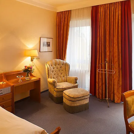 Hotel Chateau Fontenay 5*